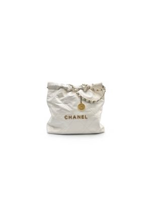 White CHANEL 22 Bag (high-end grade)