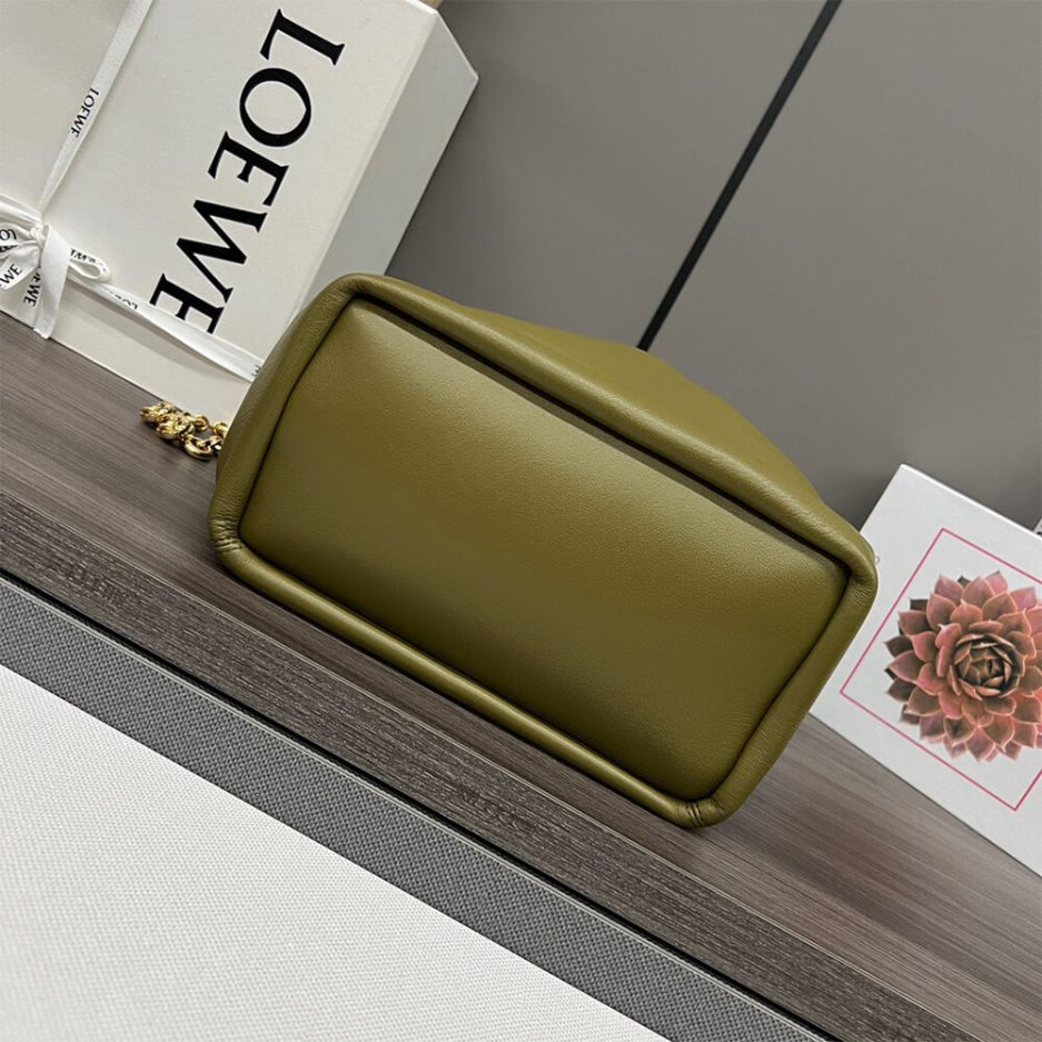 Gold Loewe Small Squeeze bag in nappa lambskin - Image 5