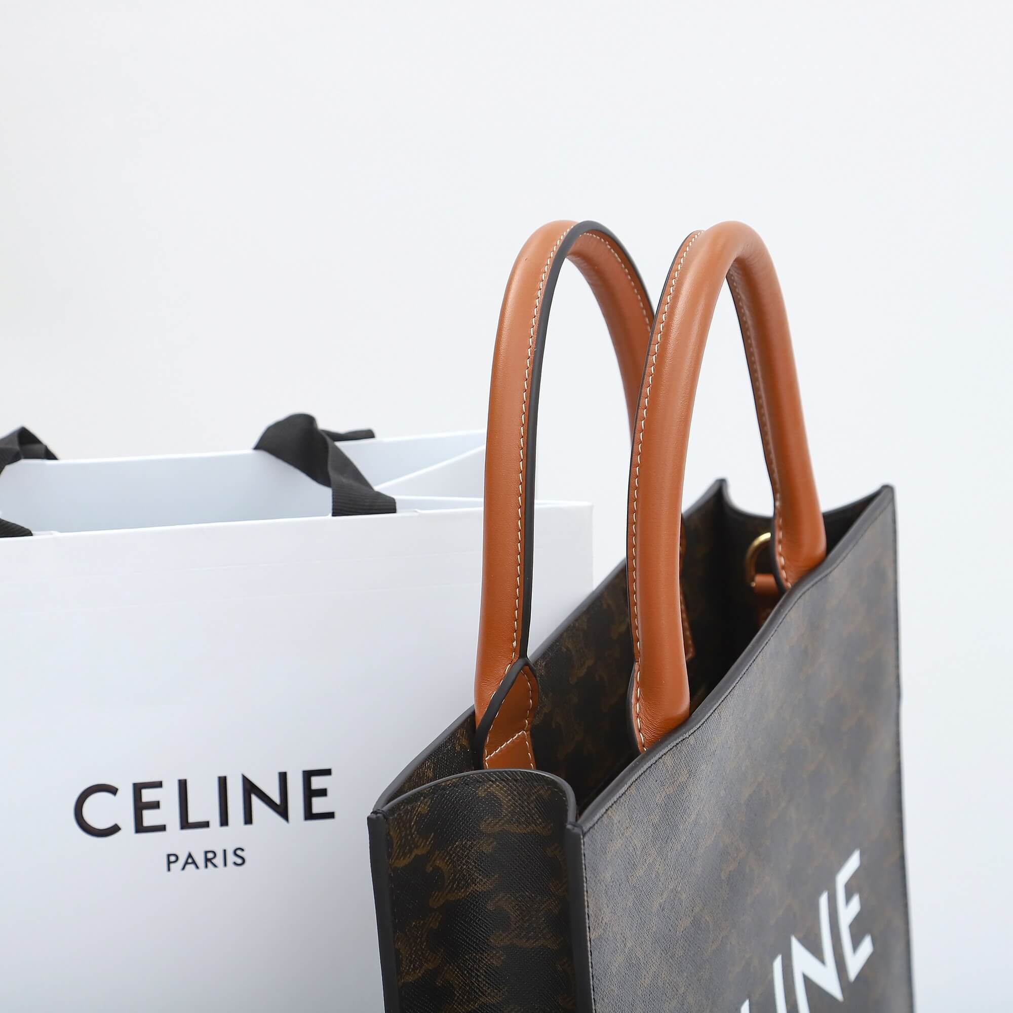 Tan CELINE Vertical Cabas bag in calfskin with logo print and Celine print - Image 6
