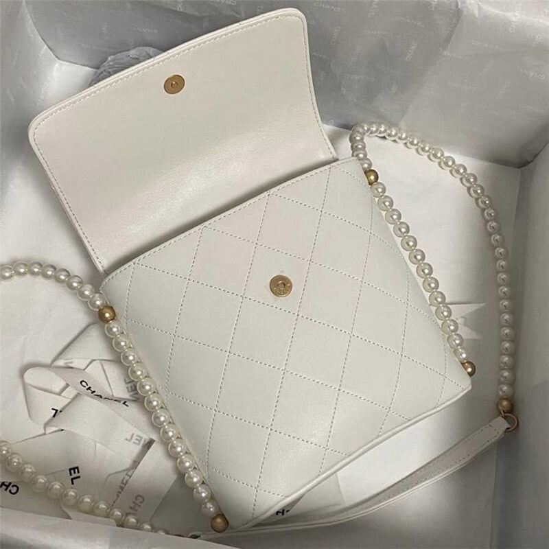 Suitable People Women CHANEL Mini Flap Bag - Image 6