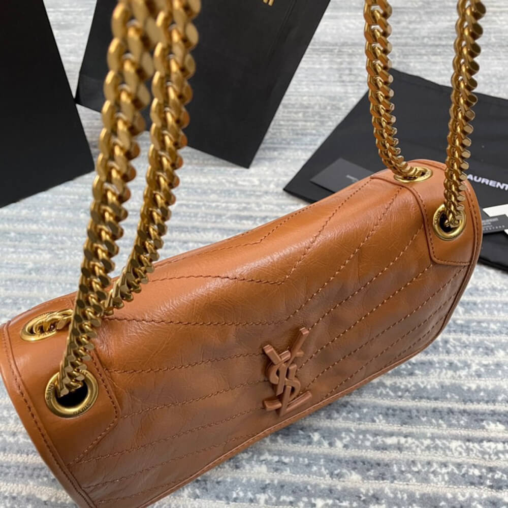 SAINT LAURENT NIKI MEDIUM IN CRINKLED VINTAGE LEATHER - Image 6