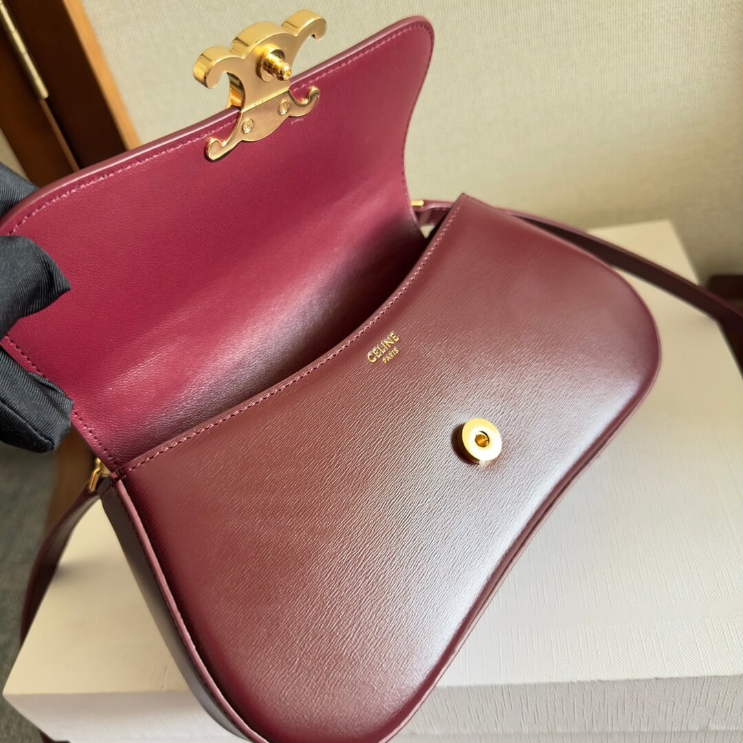 CELINE TEEN CELINE LOLA bag in shiny calf leather(High-end Grade) - Image 7