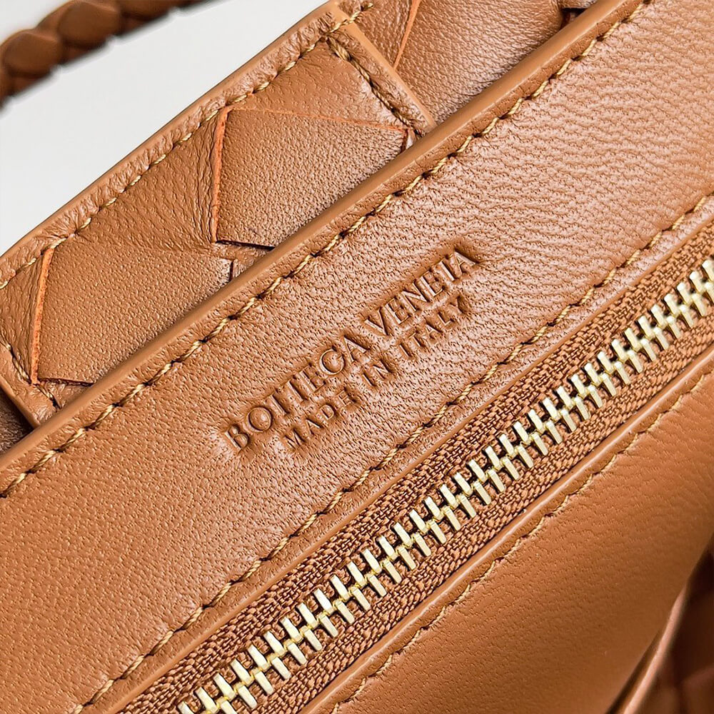 Brown Bottega Veneta Small Andiamo - Image 7